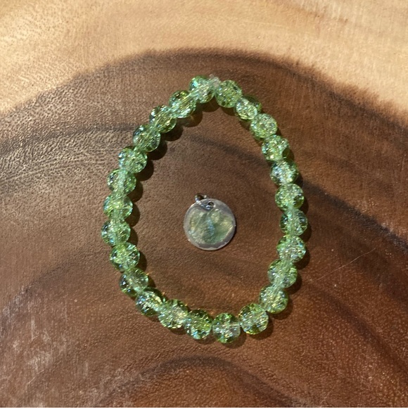 Quartz Bracelet & Moldavite Pendent Set - Picture 2 of 8